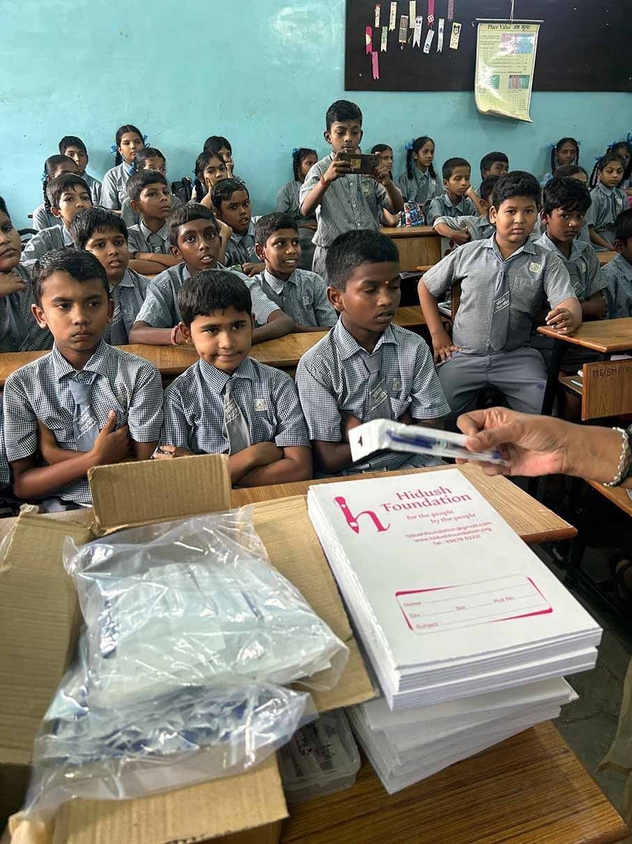 Abhinav Vidya Mandir, Borivali East Stationery Support