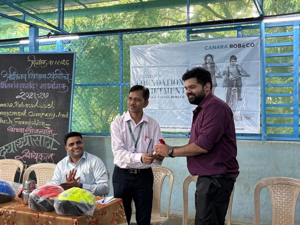 Bicycle and helmet distribution at Abhinav Vidya Mandir
